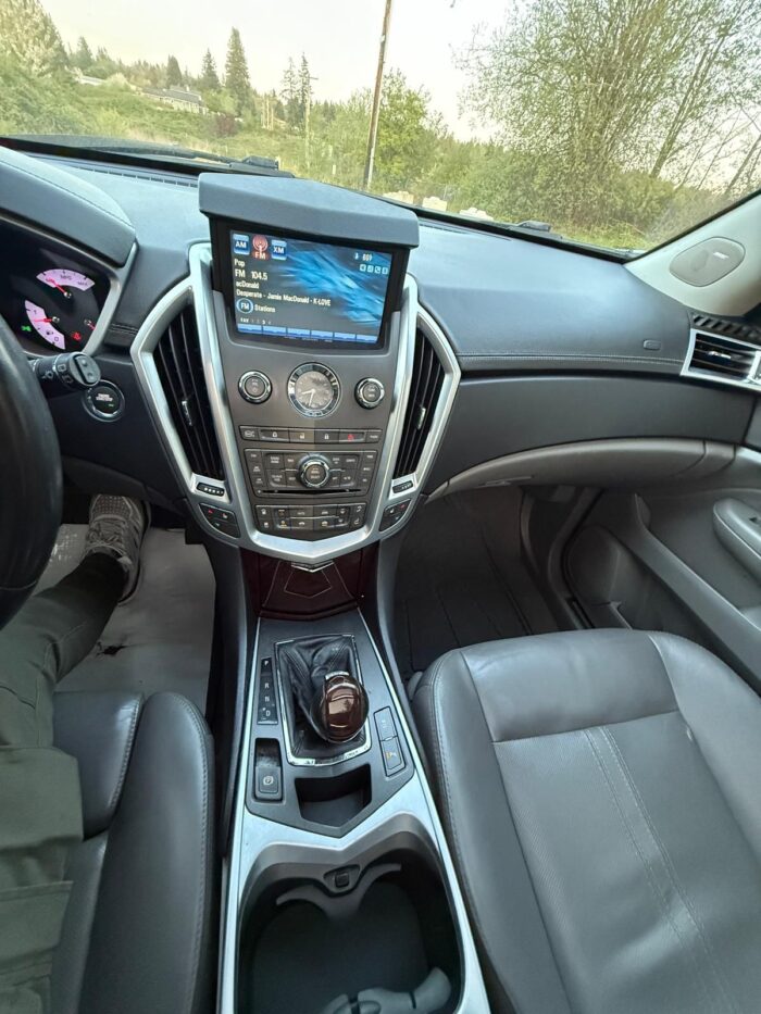 Cadillac SRX Luxury Collection 2011 - Image 11