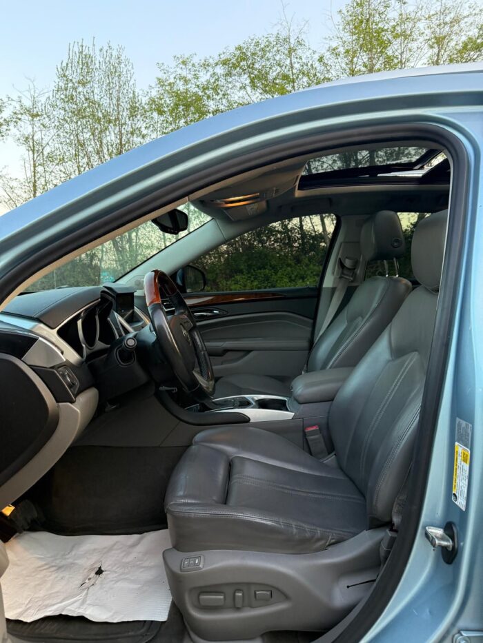 Cadillac SRX Luxury Collection 2011 - Image 6