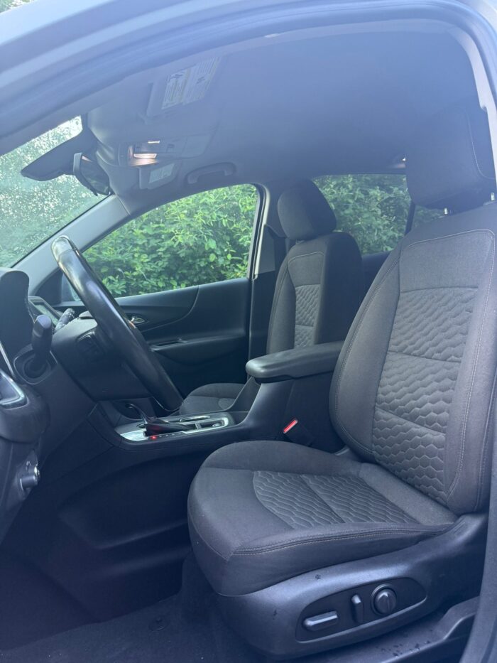 2018 CHEVROLET EQUINOX LT - Image 10