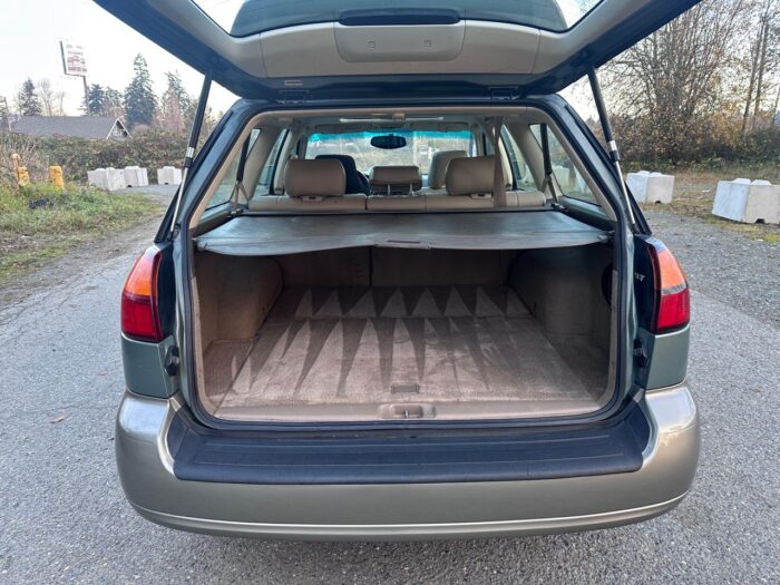 Subaru Outback H6-3.0 - 2003 - Image 10
