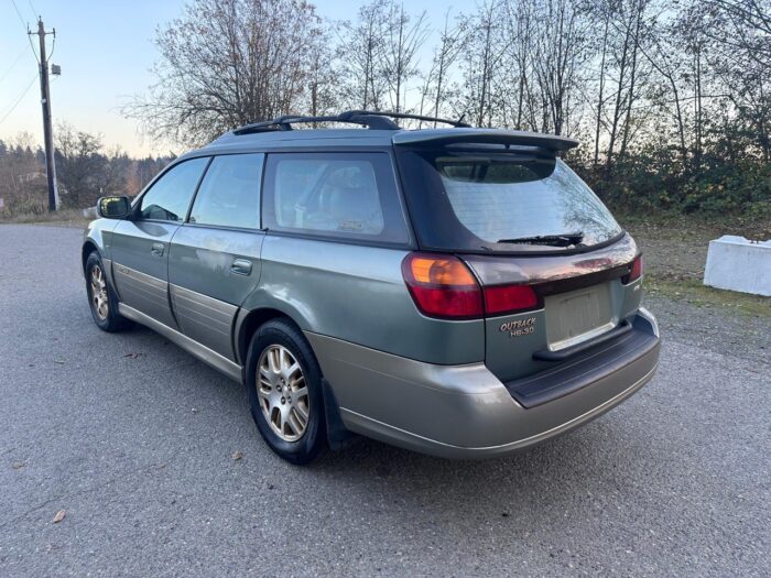 Subaru Outback H6-3.0 - 2003 - Image 6