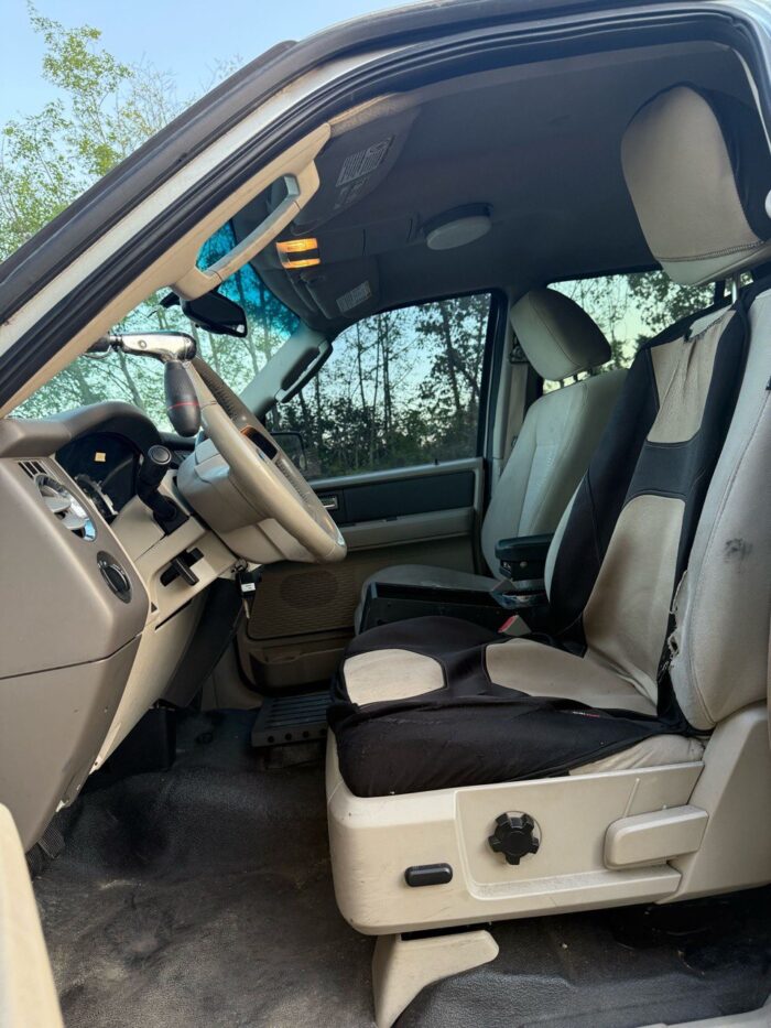 FORD EXPEDITION XLT 2010 - Image 13