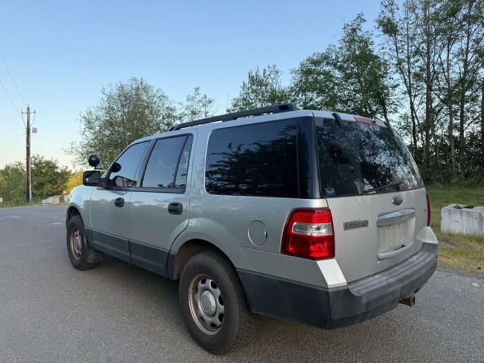FORD EXPEDITION XLT 2010 - Image 5