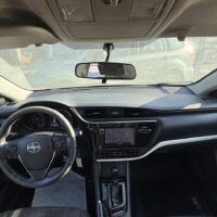 Scion iM 2016 - Image 2