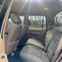 Ford Explorer Sport Trac Value 2002 - Image 2