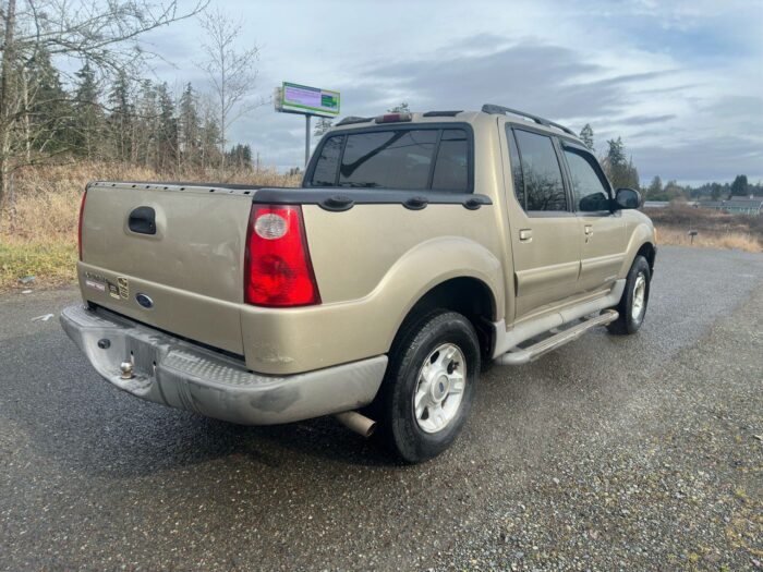Ford Explorer Sport Trac Value 2002 - Image 4