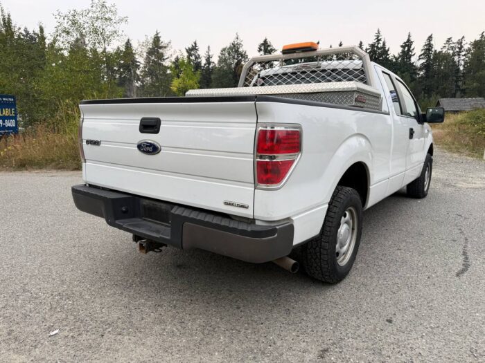 FORD F-150 XL 2011 - Image 2