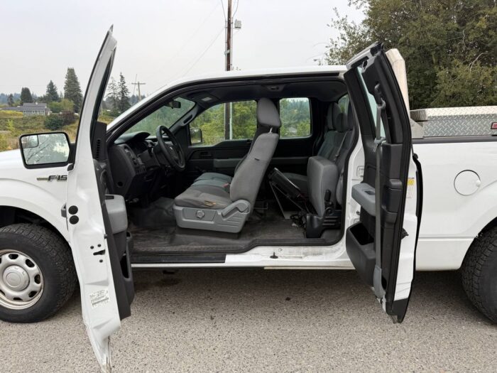 FORD F-150 XL 2011 - Image 11