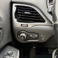 JEEP CHEROKEE LIMITED 2019 - Image 7