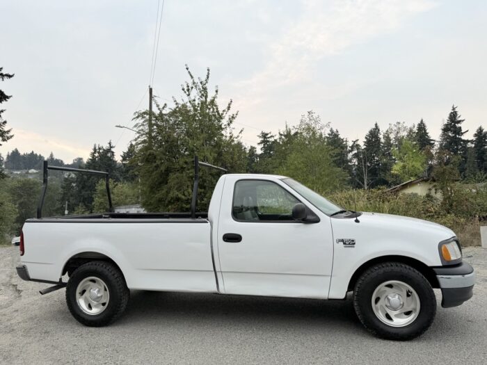 FORD F-150 XL 2001 - Image 3