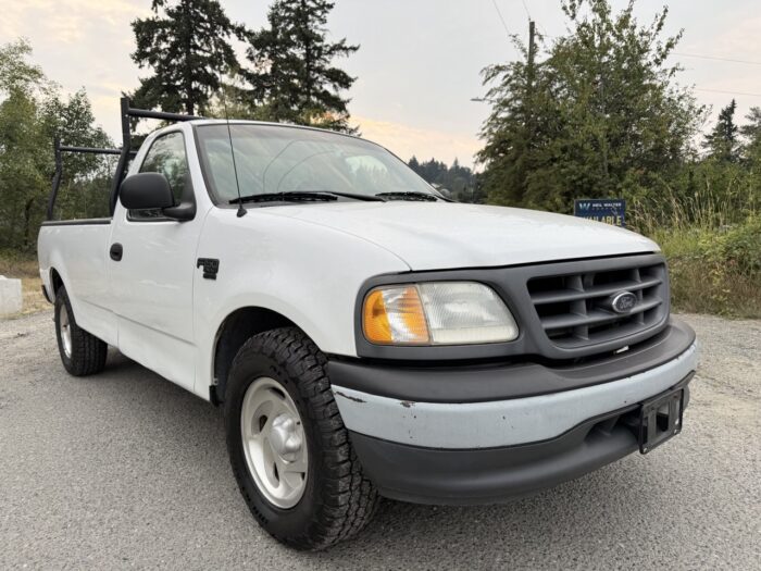 FORD F-150 XL 2001 - Image 2