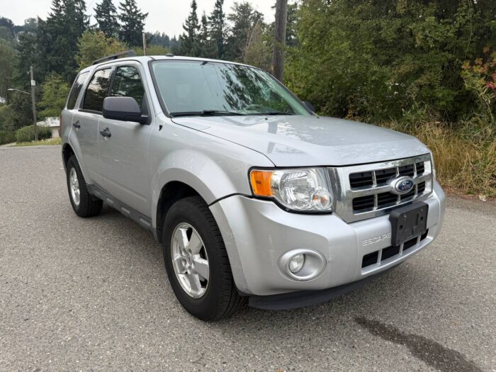 Ford Escape XLT 2012 - Image 2