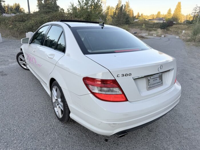 MERCEDES-BENZ C-CLASS C300 SPORT 2011 - Image 8