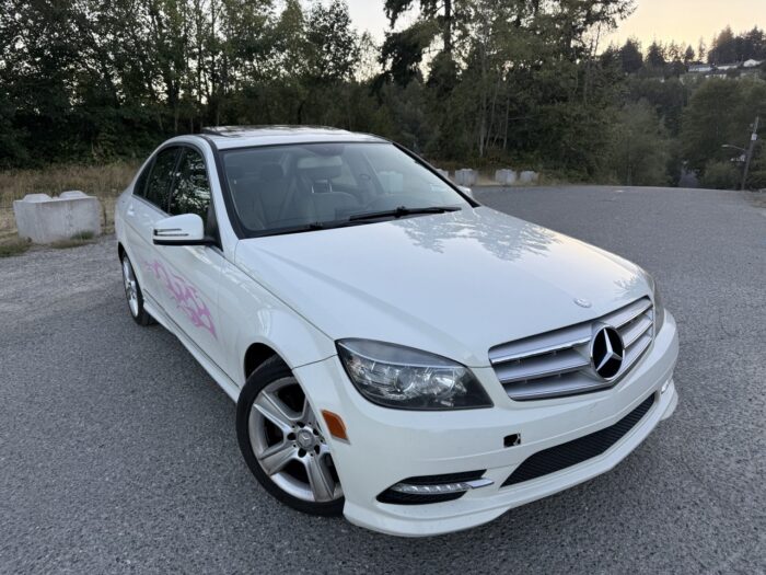 MERCEDES-BENZ C-CLASS C300 SPORT 2011