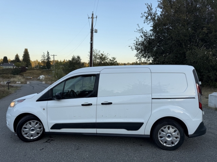 FORD TRANSIT CONNECT XLT 2017 - Image 9