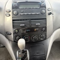 Toyota Sienna LE – 2008 - Image 8