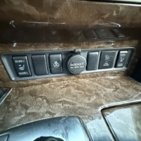 INFINITI QX80 2015 - Image 4