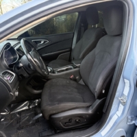 Chrysler 200 Limited 2015 - Image 11