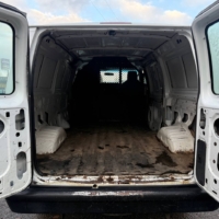 Ford E-Series E-150 Cargo Van 2011 - Image 9