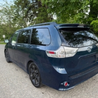 Toyota Sienna SE 8-Passenger 2011 - Image 5