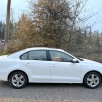 Volkswagen Jetta TDI – Manual 2012 - Image 6