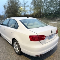 Volkswagen Jetta TDI – Manual 2012 - Image 3