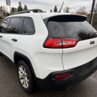 Jeep Cherokee Sport 2017 - Image 4