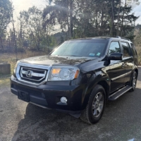 Honda Pilot Touring AWD W/ Navigation 2010