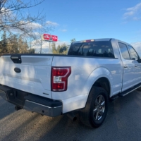 Ford F-150 XLT 4x4 Crew Cab 2018 - Image 9